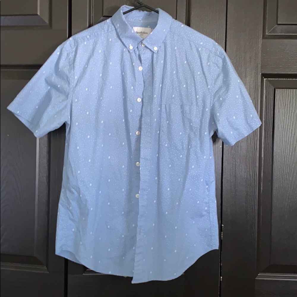 Good fellow & Co standard button down short sleeve